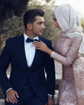 Rumenilo Ružičaste Muslimanske Vjenčanice s Dugim Rukavima 2020 Skroman Luksuzni Crystal Perle Visoki Vrat Overskirt Vjenčanica